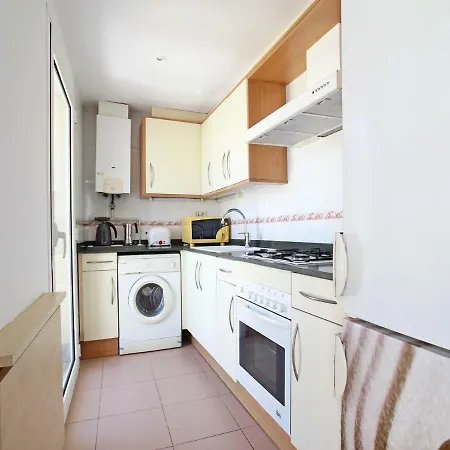 Apartman Tarrida 3 Bedroom Center Of *